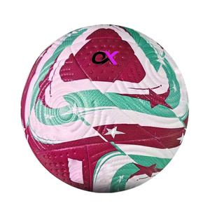 Ballon de football de qualité professionnelle, fabriqué en cuir PU, idéal pour des passes précises, des tirs et un contrôle optimal du ballon. Approvisionnement direct d'usine. - Product Image 6