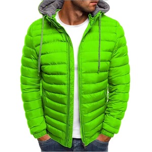 Veste d'hiver matelassée pour homme avec logo personnalisé, livraison rapide, coupe-vent décontracté à capuche avec fermeture éclair pour l'extérieur - Product Image 2