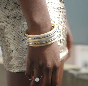 Brazaletes y pulseras de cuerno de búfalo hechos a mano, moda y fusión natural tallada en Feng Shui y estilos de amor, artesanías naturales - Product Image 3