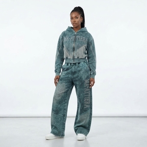 Conjunto de chándal de dos piezas para mujer: sudadera con capucha extragrande lavada y cremallera, y pantalones de chándal de pierna ancha, estilo streetwear. - Product Image 1