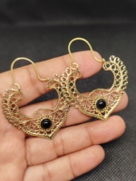 Boucles d'oreilles pendantes en or plaqué avec pierres précieuses en onyx noir taillées en perle pour femmes