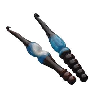 Handmade Rosewood <b>Epoxy</b> <b>Resin</b> Crochet Hook Ergonomic Soft Grip For Knitting And Crocheting - Product Image 1