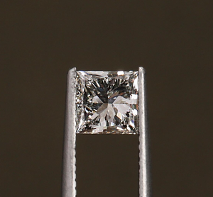 Diamant de laboratoire de qualité supérieure, taille princesse, certifié IGI, DEF VVS VS, forme fantaisie, pierre non montée pour la création de bijoux - Product Image 1