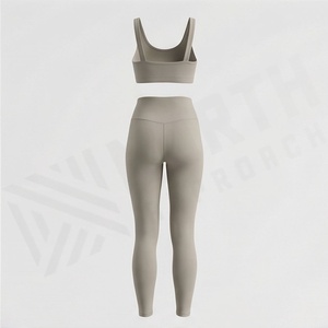 Ensemble de yoga pour femmes à faible MOQ, couleur personnalisée, Spandex Polyester, dernier design, vêtements de sport et de fitness, haut d'entraînement en gros - Product Image 2