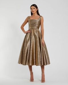 Elegante Vestido de Noche Dorado, Corte en A, Largo hasta el Suelo, 100% Poliéster, Cuello en V, Sin Mangas, con Cintura Imperio de Lentejuelas en Contraste y Cinturón Extraíble - Product Image 3
