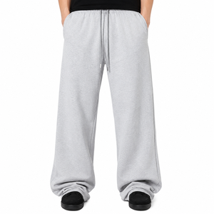 Pantalon de survêtement ample pour homme, gris, imprimé personnage d'anime, taille élastique avec cordon de serrage, respirant, poids moyen, 100% coton, décontracté - Product Image 2