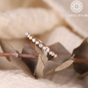 แหวนผู้หญิงชุบทองคำสีกุหลาบประดับเพชรโมอิสซาไนต์ทรงคลาสสิกจาก Charm_Jewells รับรองโดย IGI น้ำหนัก 3 กรัม - Product Image 2