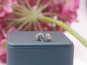 Top Quality Moissanite Diamond <b>Stud</b> <b>Earrings</b> for Women Suitable for Daily Fashion Office Wear Casual Outfits and Parties - Product Image 5