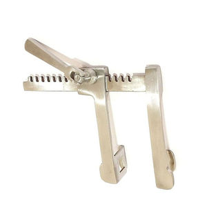 Écarteurs de côtes à lames réglables, mécanisme fluide, poignée durable, écarteurs de côtes de qualité supérieure, idéaux pour une utilisation médicale et les opérations hospitalières - Product Image 3