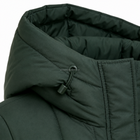 Vente en gros de manteaux longs matelassés pour femmes, sur mesure, avec capuche épaisse, en duvet, chauds pour l'hiver, OEM, export en gros d'usine