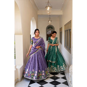 ชุดเลเฮนกา โจลี ดูปัตตา งานถักโครเชต์สีทอง งานหนัก สวยงาม หรูหรา สไตล์อินเดียดั้งเดิม ยาวคลุมพื้น คุณภาพสูง สำหรับผู้หญิง - Product Image 1