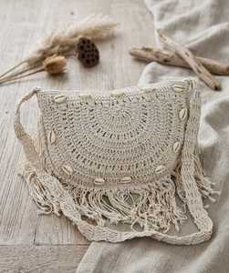 Sac à bandoulière en crochet tendance avec fermeture éclair et pompon, sac à main portable fait main, accent coquillage bohème, sac bandoulière pour femme pour les vacances - Product Image 3