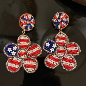 Boucles d'oreilles clous Ziyan faites à la main, perles cerises, nœud, rouge, bleu, imitation perle, drapeau américain, mignonnes, classiques, mode mariage - Product Image 3