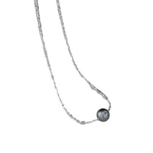Collier ras du cou en argent massif S925 avec perles de Tahiti naturelles de 10-11 mm, rondes, à forte brillance, connectées par des fils, en argent martelé - Product Image 5