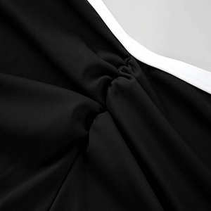 Shorts actifs respirants OEM du Pakistan, vêtements de fitness pour femmes, leggings de yoga, shorts taille haute sans coutures pour femmes. - Product Image 3