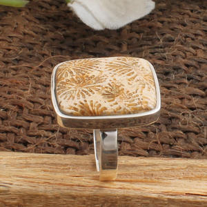 Bague en corail fossile naturel, argent sterling 925, motif floral organique, pierre précieuse, bijoux faits à la main pour femmes, cadeau unique - Product Image 3