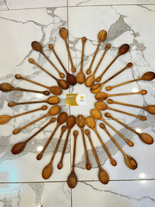 ช้อนไม้ราคาถูกพร้อมลายแกะสลักใบไม้และดอกไม้ ช้อนไม้แกะสลักลายใบไม้และดอกไม้ ช้อนไม้สลักโลโก้ตามสั่ง เวียดนาม - Product Image 6