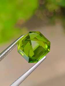 Piedra preciosa de peridoto natural, peridoto suelto, gema verde preciosa para anillos y colgantes de joyería fina. - Product Image 5