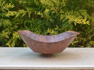 Fregadero de cobre, elemento decorativo llamativo, lavabo de cobre, pieza decorativa para interiores, punto focal de cobre para baño, centro de atención de cobre. - Product Image 2