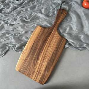 Tabla de Cortar Rectangular Rústica de Madera de Acacia con Mango de Madera Resistente, 1.2 cm de Grosor, Apta para Lavavajillas, Opción de Logotipo Personalizado para Carne y Queso - Product Image 6