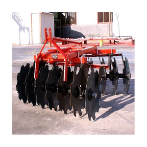 Arado de discos montado en tractor, implemento agrícola de alta resistencia, grada de discos desplazada, máquina para arar tierras, precio económico - Product Image 4