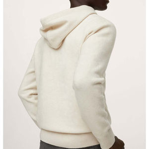 Sudadera con capucha personalizable 100% algodón para hombre, moda de invierno, con bolsillo canguro, todas las tallas, sudaderas de forro polar lisas a precios de mayorista. - Product Image 4