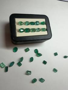 Émeraude Zambienne 100% Naturelle, Formes Mixtes 3x4-6x4mm, 66,20 Carats, Couleur Verte, Pierre Précieuse Non Chauffée, Gemmes Universelles pour Bijoux - Product Image 2