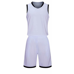 Uniforme de Baloncesto Hecho con el Mejor Material, Nombre del Equipo Personalizado, Uniforme de Baloncesto de Color Sólido Personalizado, Uso Deportivo - Product Image 2