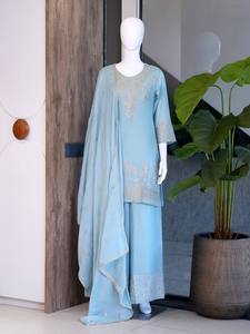 Nouvelle tenue de mariage et de fête traditionnelle de créateur, Salwar Kameez avec haut Rangoli Crush, magnifique broderie, séchage rapide, infroissable - Product Image 4