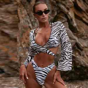 Conjunto de Bikini de tela suave con estampado por sublimación, traje de baño de tacto lujoso para mujer, traje de baño de dos piezas de Material único para amantes de la moda - Product Image 6