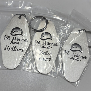 Porte-clés personnalisé en alliage de zinc, style vintage, avec numéro de chambre d'hôtel ou de motel, faible MOQ, étiquettes de chambre découpées sur mesure - Product Image 3