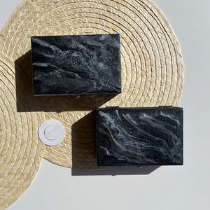 Caja de Almacenamiento de Resina Epoxi Negra y Plateada, Moderna Caja de Joyería de Arte en Resina - Product Image 6