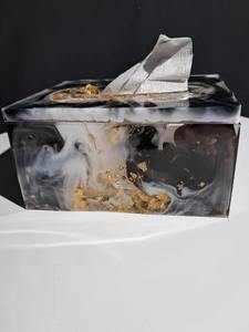 Caja de pañuelos decorativa de resina con diseño único para uso en el hogar moderno, dormitorio, cocina y baño, disponible a precio de mayoreo. - Product Image 2