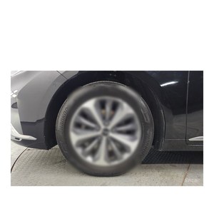 Kia K8 Noblesse 2023 con Volante a la Izquierda, Caja de Cambios Automática, Estándar de Emisiones Euro V, Asientos de Cuero - 69,824 km - Product Image 5