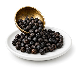 พริกไทยดำเม็ดแห้งธรรมชาติ 500-550 กรัม สำหรับส่งออกทั่วโลก เมล็ดพริกไทยดำคุณภาพพรีเมียม พร้อมสารไพเพอรีน - Product Image 1