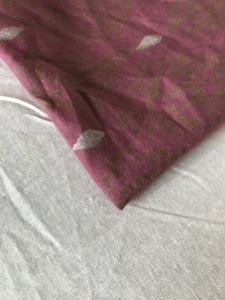 Tela de Algodón Ligera Estampada a Mano Ecológica con Motivos de Diamantes Dorados |   Accesorios de Moda Étnica India - Product Image 3