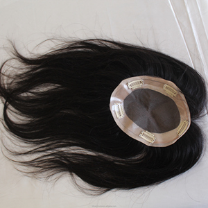 Un échantillon de toupet en cheveux humains indiens offre une base ajustée avec précision, une densité équilibrée, une couverture discrète et un confort de port quotidien fiable. - Product Image 6