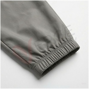 Conjunto Deportivo Gris para Hombre, Manga Larga, con Capucha, Cierre Frontal, Color Sólido, Corte Regular, Informal, para Otoño, Impermeable, de Poliéster - Product Image 6