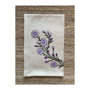 Serviette de toilette douce en velours corail uni brodée de motifs floraux pour le golf, la cuisine, les cheveux, les mains, l'hôtel, la plage, le bain, le visage, pour adultes et enfants, usage domestique, lot de 2 pièces - Product Image 3