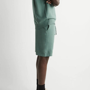 Shorts pour hommes de couleur unie, idéaux pour un usage quotidien, les sorties décontractées, les voyages et un style de vie décontracté / Design polyvalent, vêtements décontractés avec logo - Product Image 3