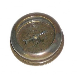 Boussole à vendre nouveau Portable voyage randonnée en plein air classique en laiton boussole lumineuse Camping montre de poche Style Design Antique - Product Image 5