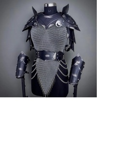 Armadura Medieval de Acero, Cuiraz con Malla de Eslabones Redondos, Acabado Plateado, Grabado en Relieve, para Cosplay y Coleccionismo - Product Image 3