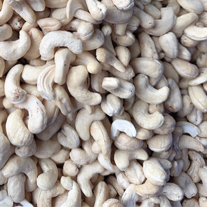 Noix de cajou du Vietnam en gros W180 W320 Santigo, noix de cajou biologiques du Vietnam, OEM, ODM - Product Image 1