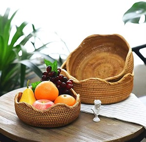 Bol à fruits élégant en rotin fait main, célébrant les techniques de tissage traditionnelles, compatible lave-vaisselle, design moderne et luxueux - Product Image 3