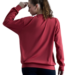 Sudadera con Capucha y Cuello Redondo Personalizada con Logotipo para Mujer – Ropa Deportiva de Invierno de Alta Calidad - Product Image 4