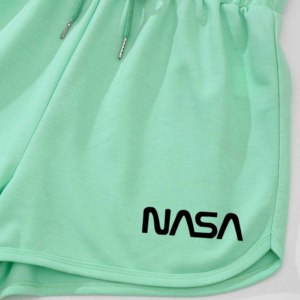 Shorts Deportivos de Mujer, 100% Algodón, Color Verde Menta, Cintura Elástica, Corte Regular, Tejido Transpirable de Secado Rápido, Estilo Urbano - Product Image 3