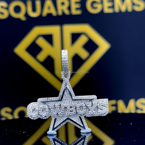 Pendentif lettre rond en moissanite VVS, pendentifs lettre hip-hop sertis de pierres, pendentif charme personnalisé en argent et moissanite, cadeau de Noël - Product Image 1