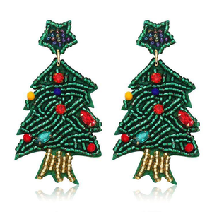 Aro Festivo de Navidad con Cuentas de Árbol de Navidad, Joyería Ligera Hecha a Mano, Maravilla Invernal, Alegría Navideña, por MULTI CRAFT - Product Image 4