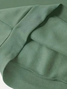 Ensemble de survêtement unisexe en polaire vert décontracté pour l'hiver, avec sweat à capuche zippé intégral et pantalon de jogging imprimé en relief - Product Image 4