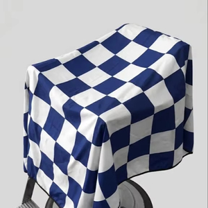 Robe de barbier imperméable en polyester à carreaux bleus et blancs avec détection d'aiguilles et fusion sans couture unisexe - Product Image 1